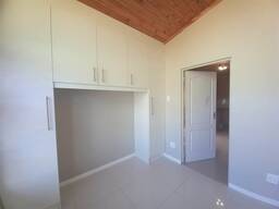 1 Bedroom Apartment / Flat to Rent in Windsor Park