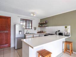 2 Bedroom Apartment / Flat to Rent in Stellenbosch Central