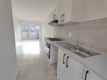 Modern 2 Bedroom House for Rent in Kuilsriver - photo 7