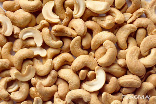Raw cashew and other nuts for sale
